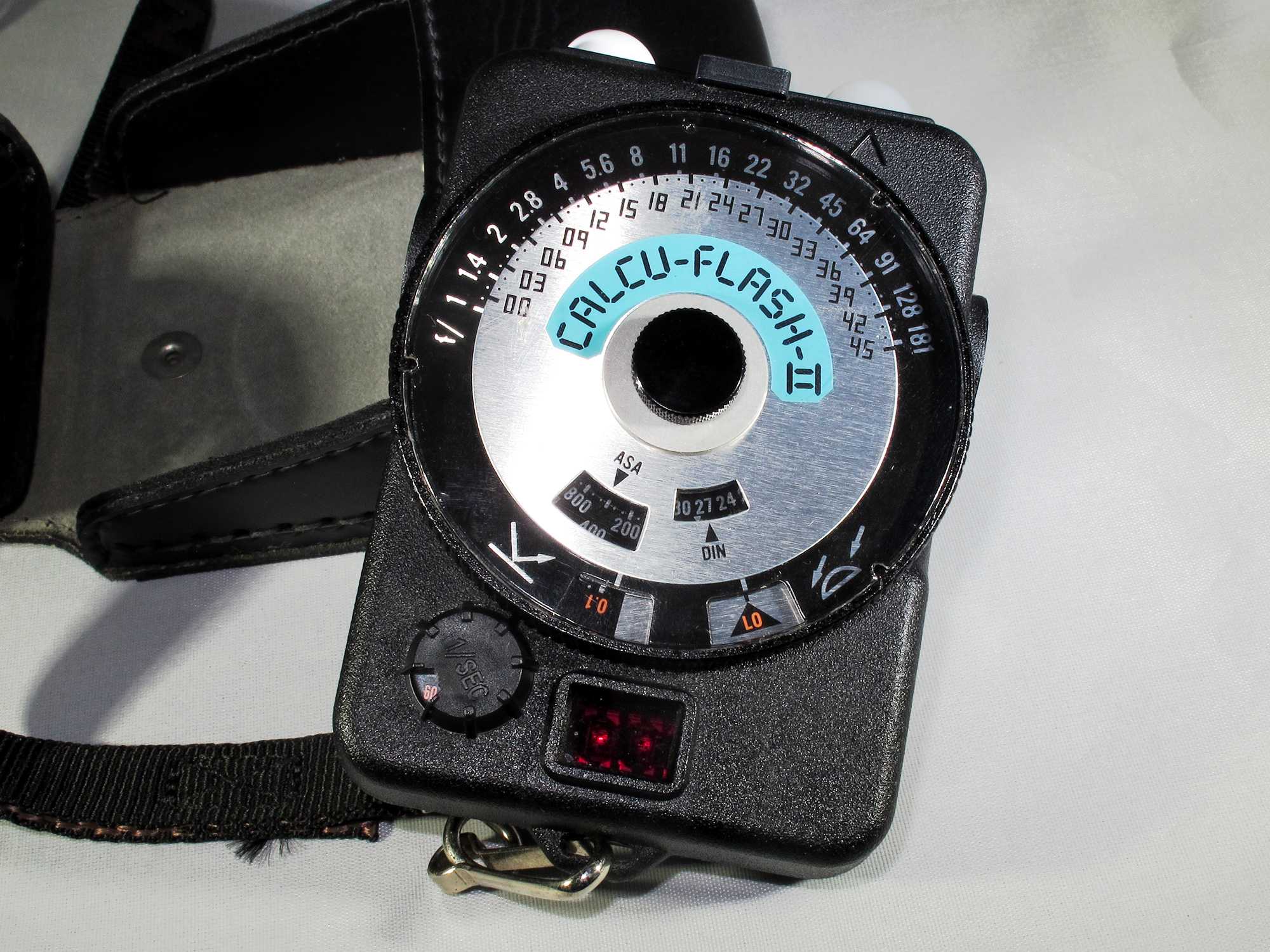 Quantum Instruments Calcu-Flash II vintage meter. For parts (Please read) - Image 2