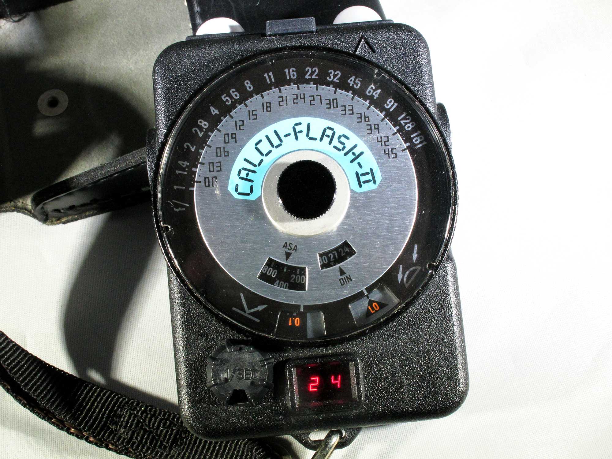 Quantum Instruments Calcu-Flash II vintage meter. For parts (Please read)