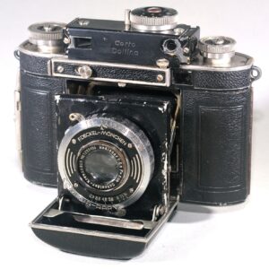 CERTO DOLLINA II  Black version (circa 1937) coupled rangefinder camera with trimmed shutter lever modification- pre war. Extremely rare!