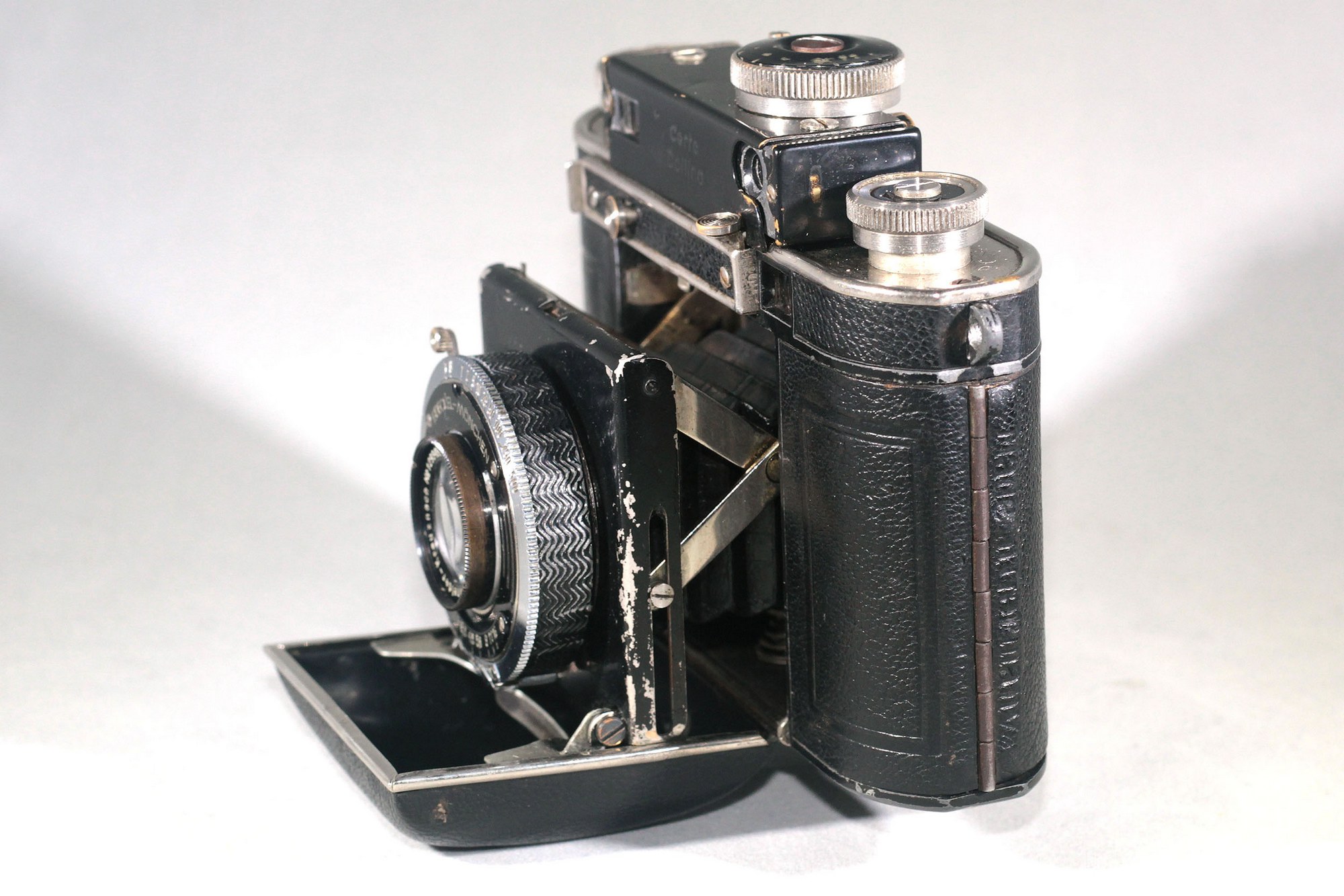 CERTO DOLLINA II Black version (circa 1937) coupled rangefinder camera with trimmed shutter lever modification- pre war. Extremely rare! - Image 5