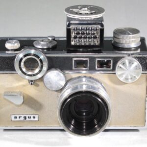ARGUS C3 MATCHMATIC (C. 1939) Rangefinder camera with light meter accessory. "The Brick" Beige version.
