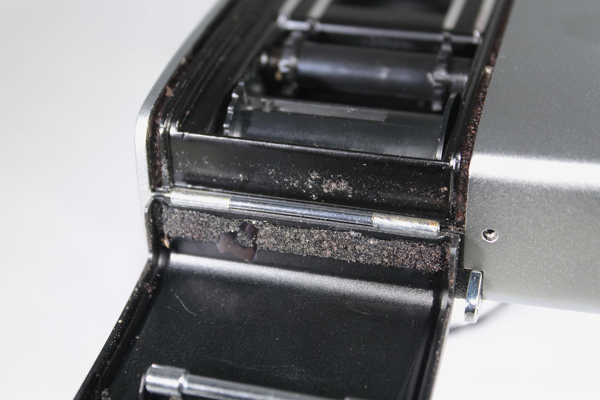 Vintage Minolta Hi-Matic 7 Range-finder camera. Working. - Image 10