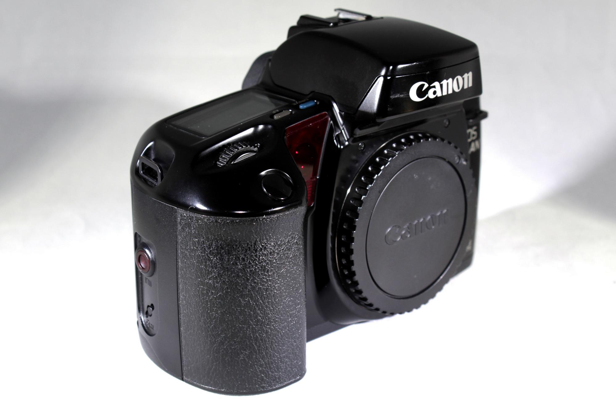 Canon EOS Elan QD film camera with... - Image 2