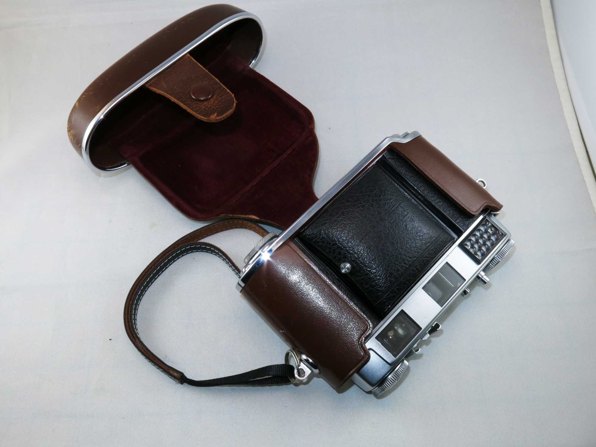 Vintage Kodak Retina IIIC, CLA'd, pristine and fully working - Image 5