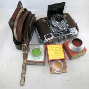 Zeiss Ikon Contessa 35mm (Contessa 35) 2V CLA'D & film tested. In pristine condition ++