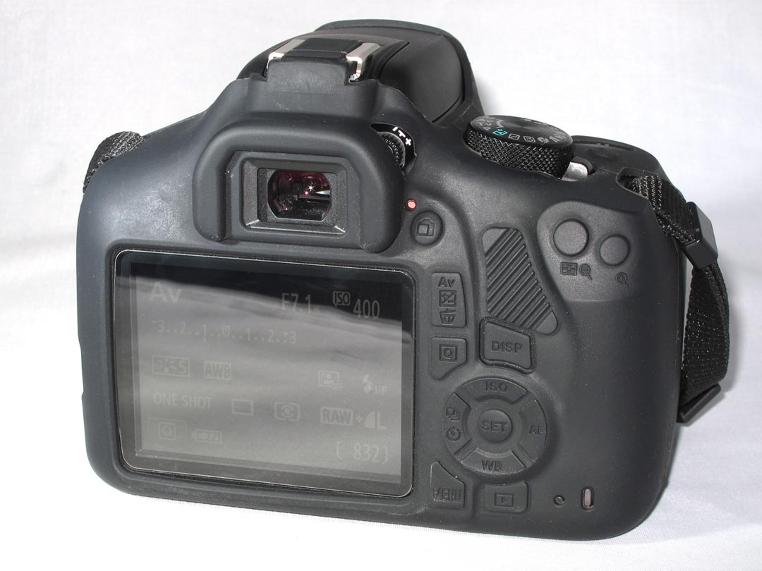 Canon EOS Rebel DSLR with 2 lenses ++ - Image 7